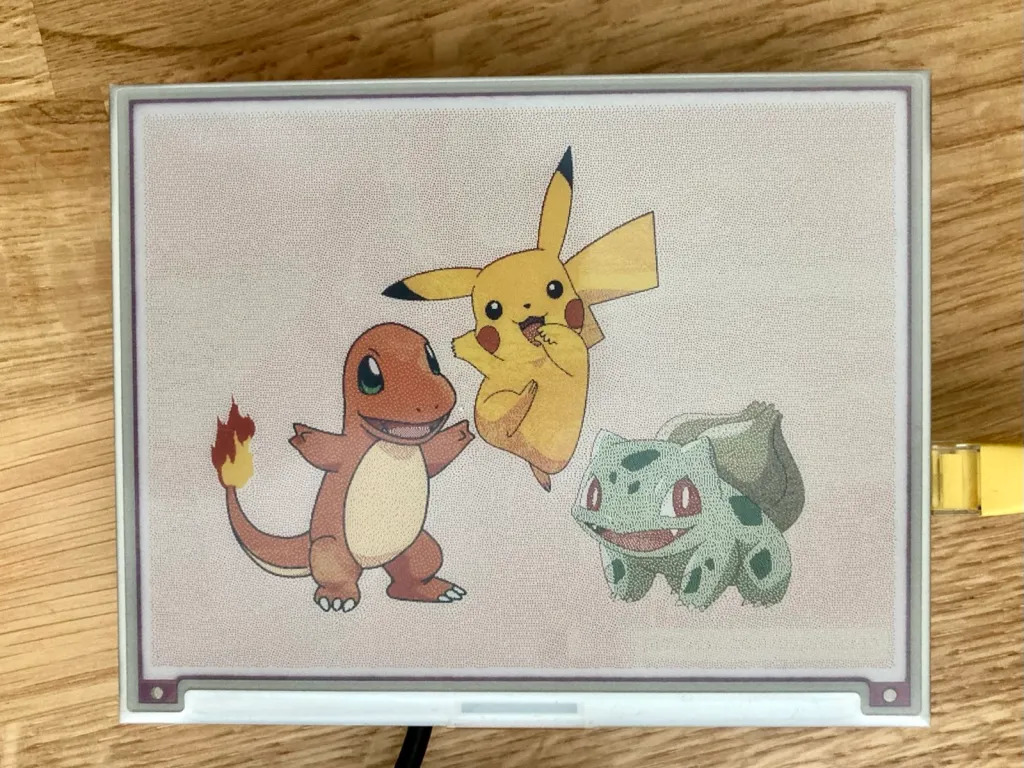 Colour e-ink is fun!