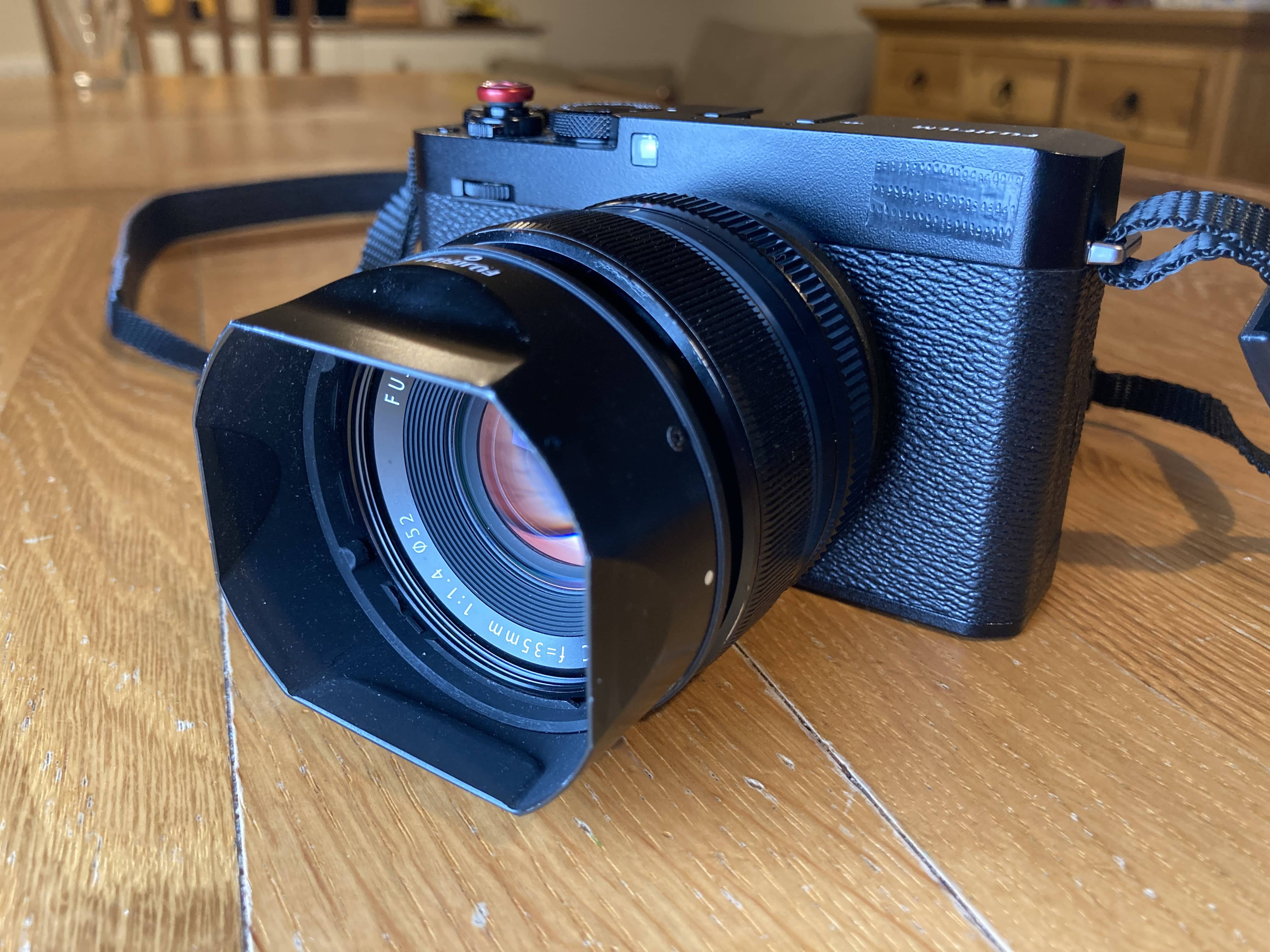 Long nosed Q Long nosed Q